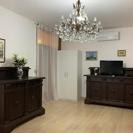 Homestay Venice Popular